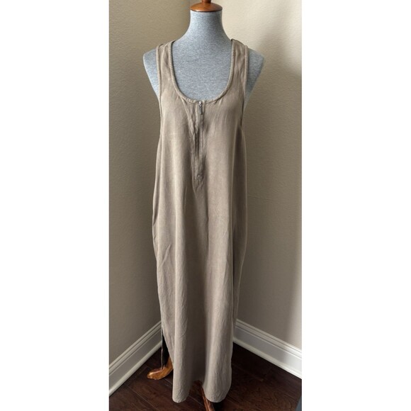 Chico's Design Size 2 (L/12) Taupe 100% Silk Sleeveless Scoop Neck Shift Dress - Picture 1 of 6
